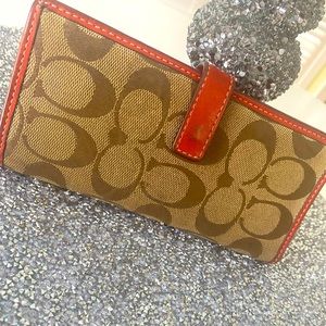 Coach wallet